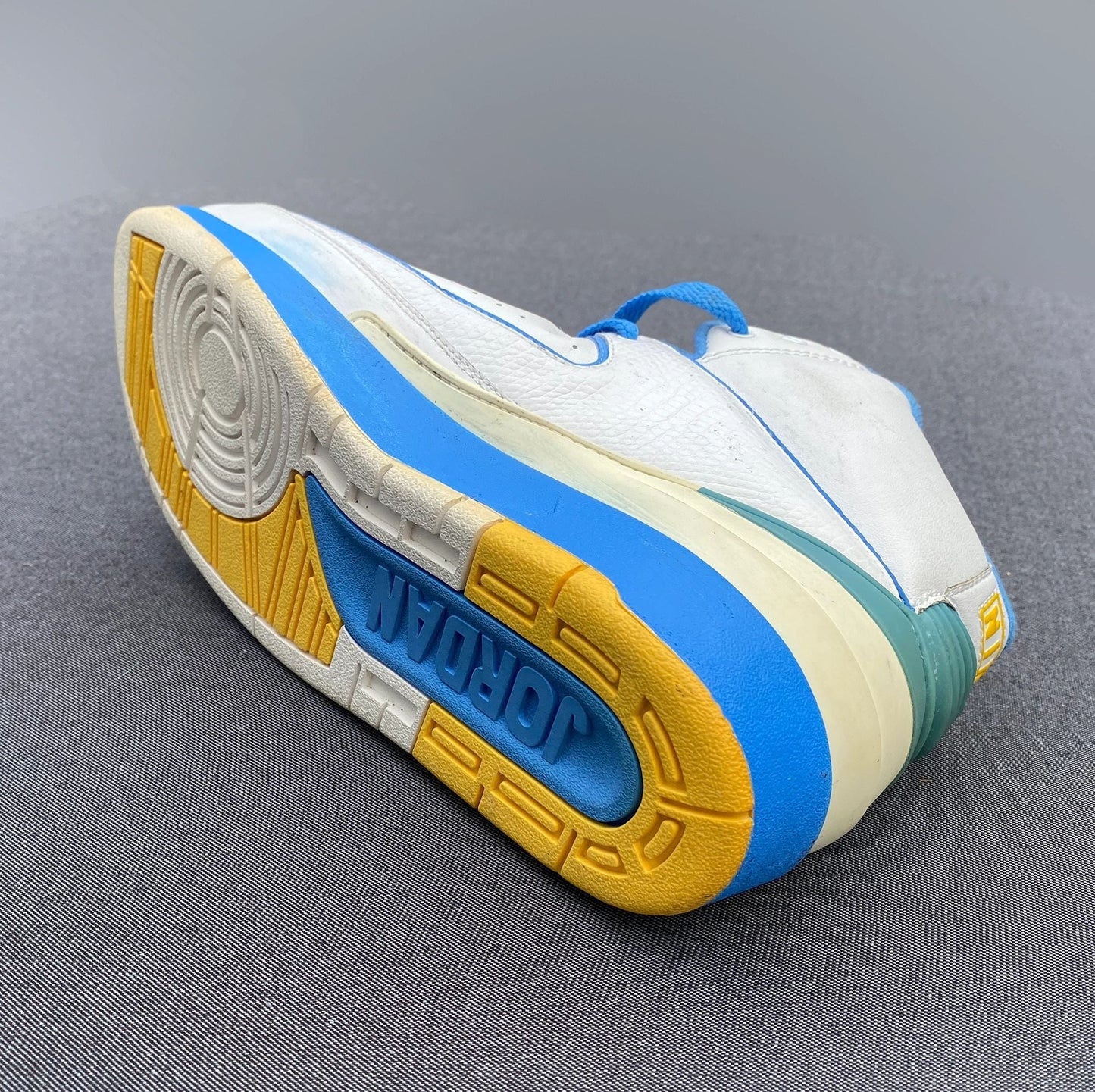 Nike Air Jordan 2 Retro 2004 Hi Melo Look See Sample