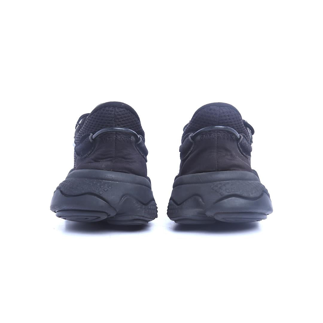 ADIDAS OZWEEGO
