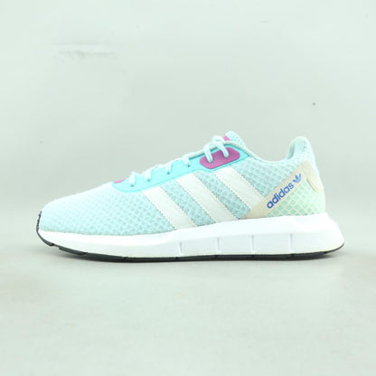 ADIDAS  SWIFT RUN RF