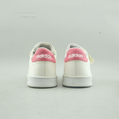 ADIDAS ADVANTAGE