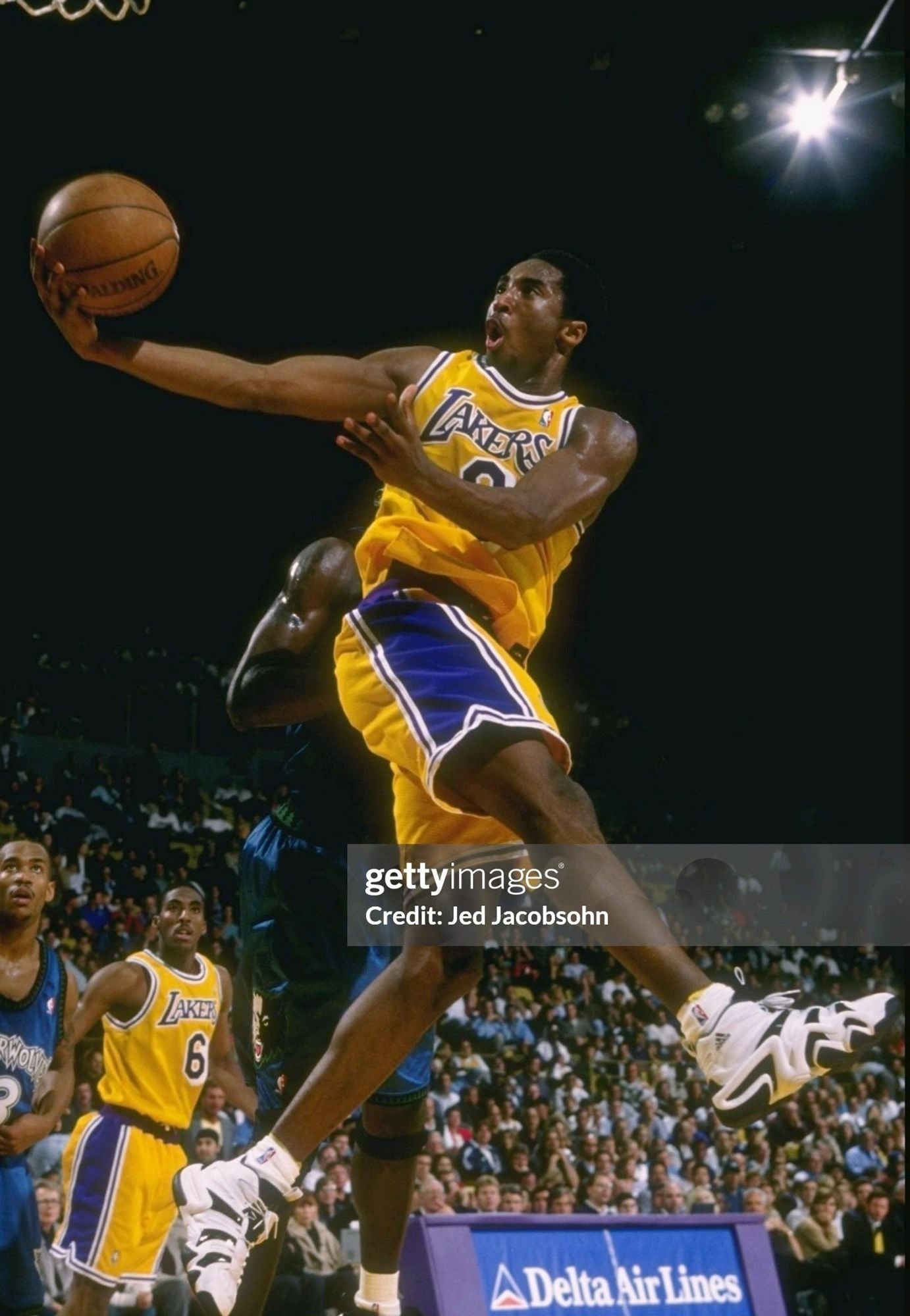 Adidas Kobe Bryant KB8 Retro "Crazy 8" DRose