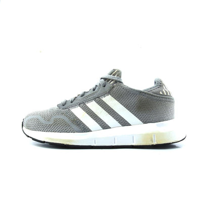 ADIDAS  SWIFT RUN