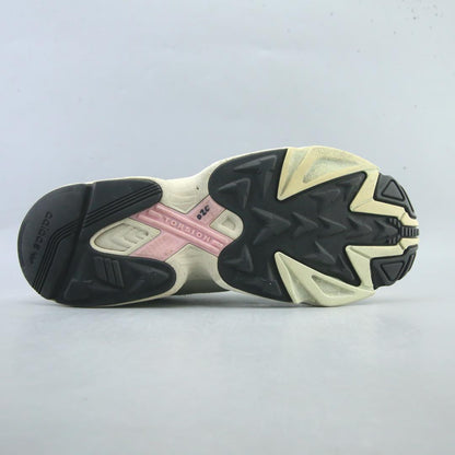 ADIDAS  YUNG-1