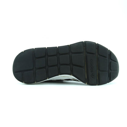 ADIDAS  SWIFT RUN