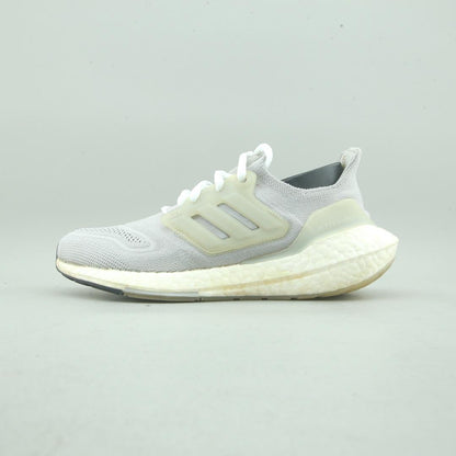 ADIDAS  ULTRA BOOST 22