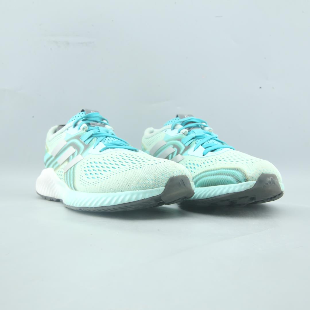 ADIDAS AEROBOUNCE