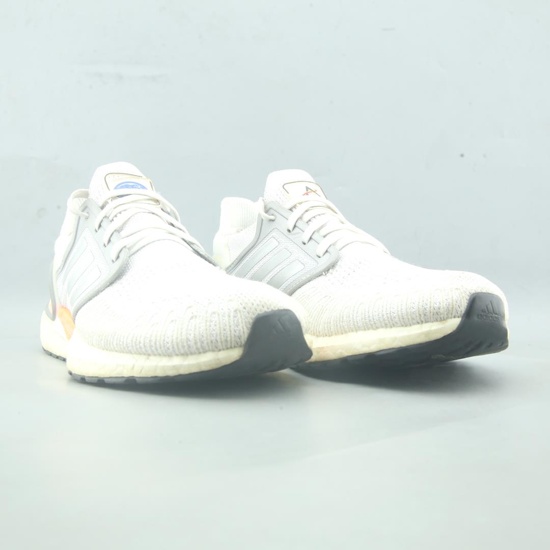 ADIDAS  ULTRA BOOST 20