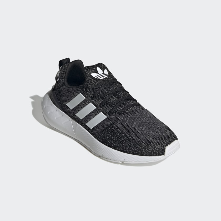 Women's adidas SWIFT RUN 22 W
