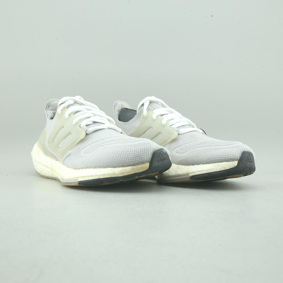 ADIDAS  ULTRA BOOST 22