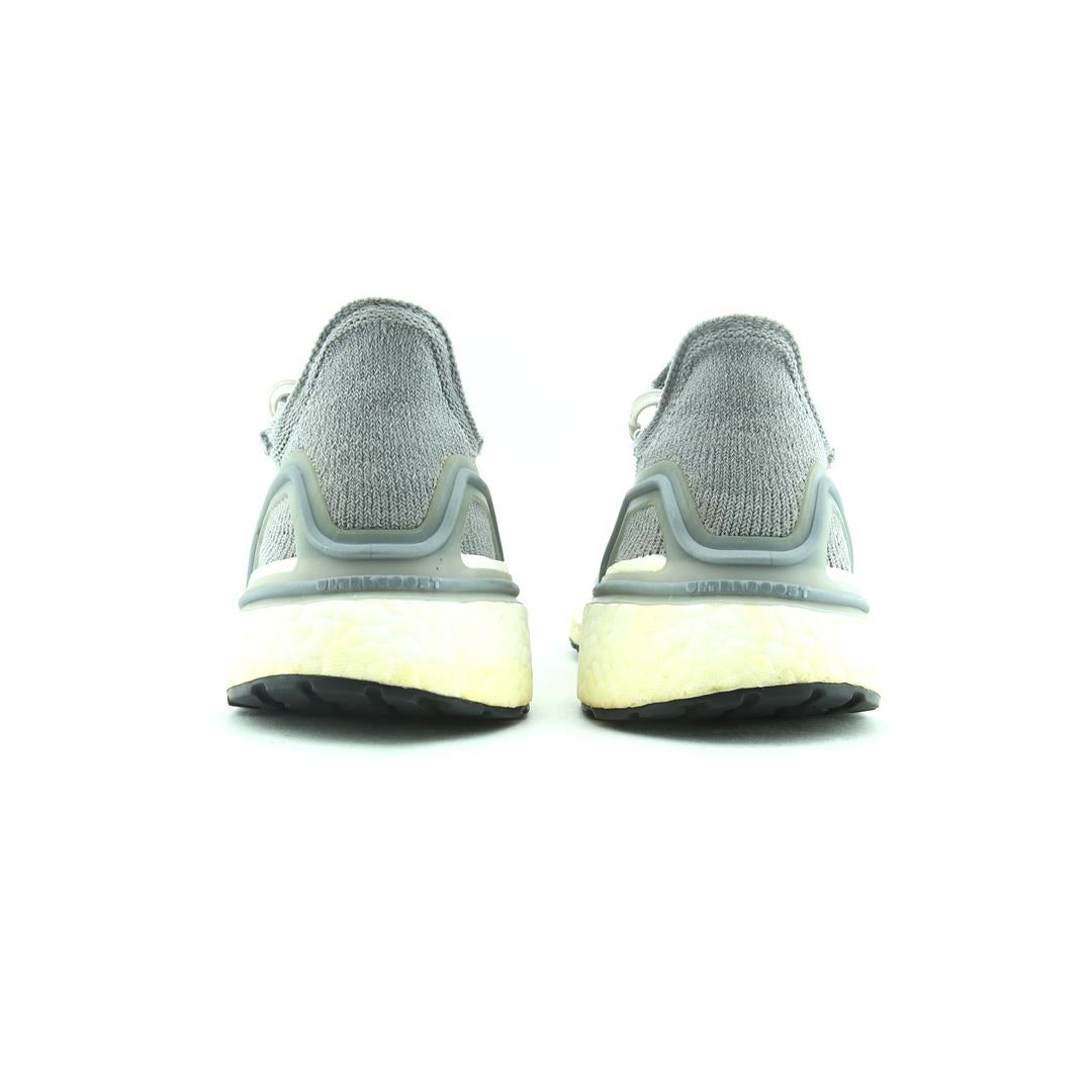 ADIDAS  ULTRA BOOST 19
