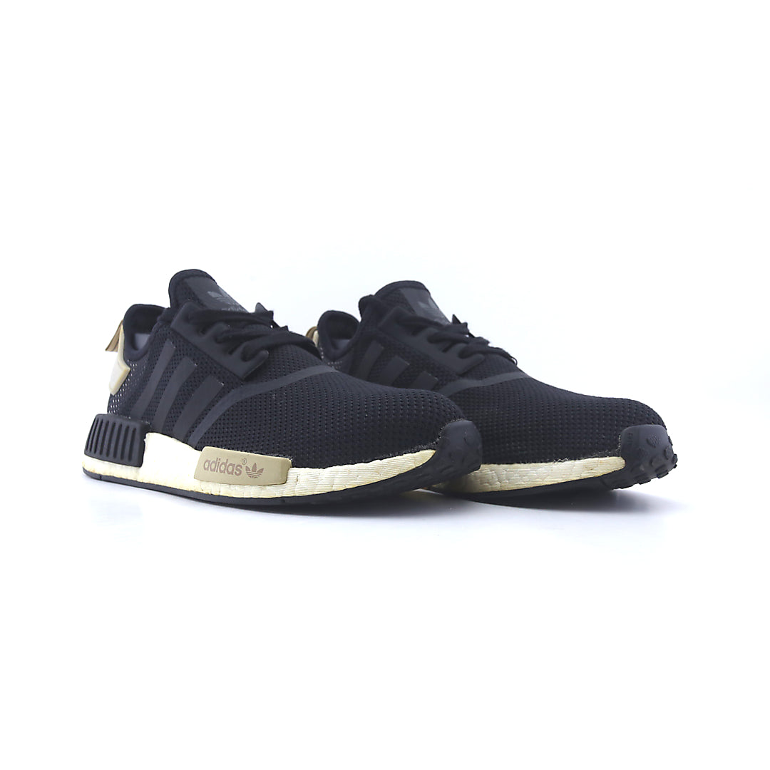 ADIDAS  NMD R1