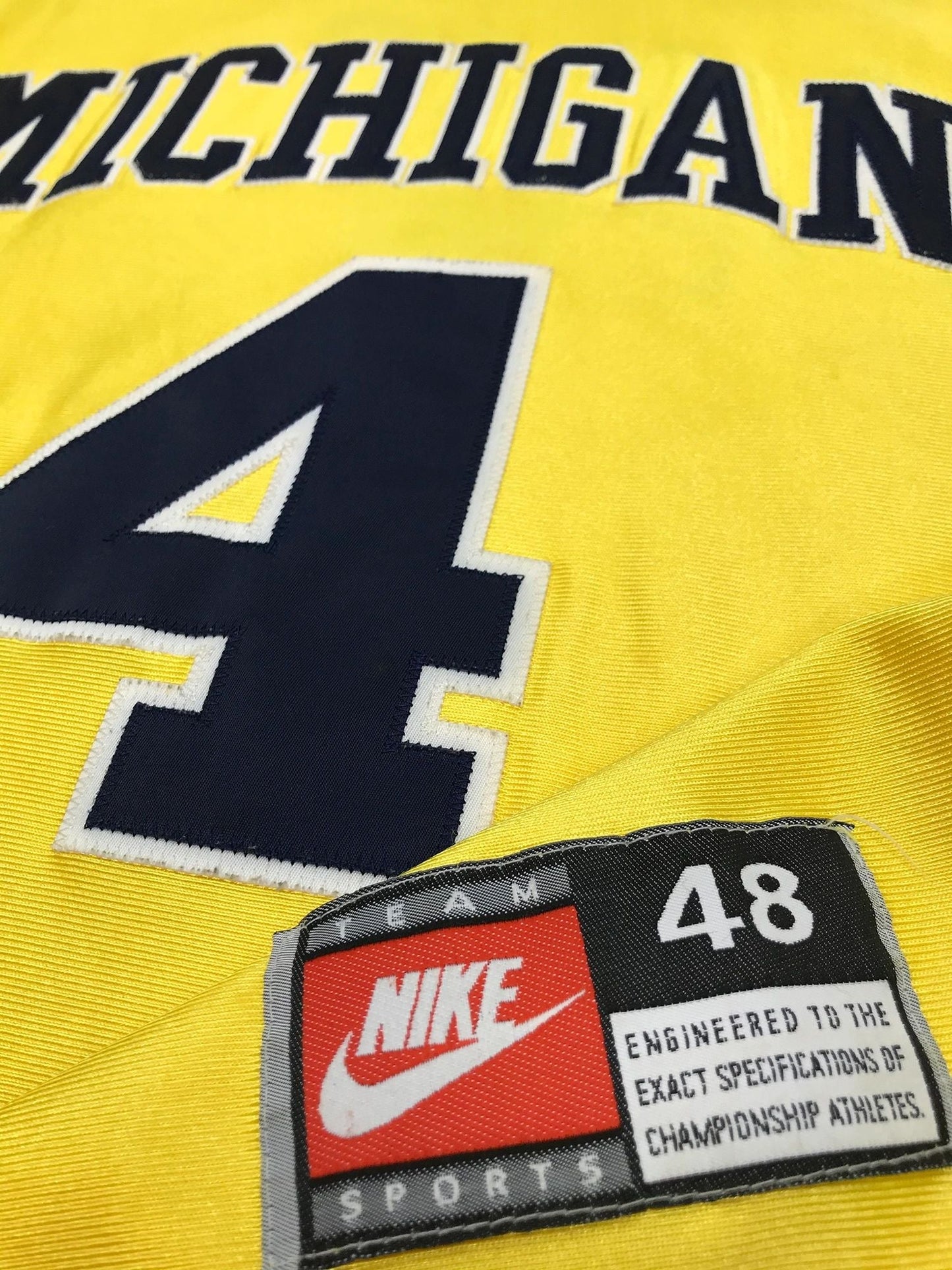 Michigan Wolverines Authentic Nike Chris Webber Fab 5 Set