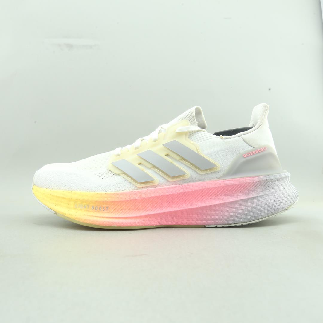 ADIDAS  ULTRABOOST 5