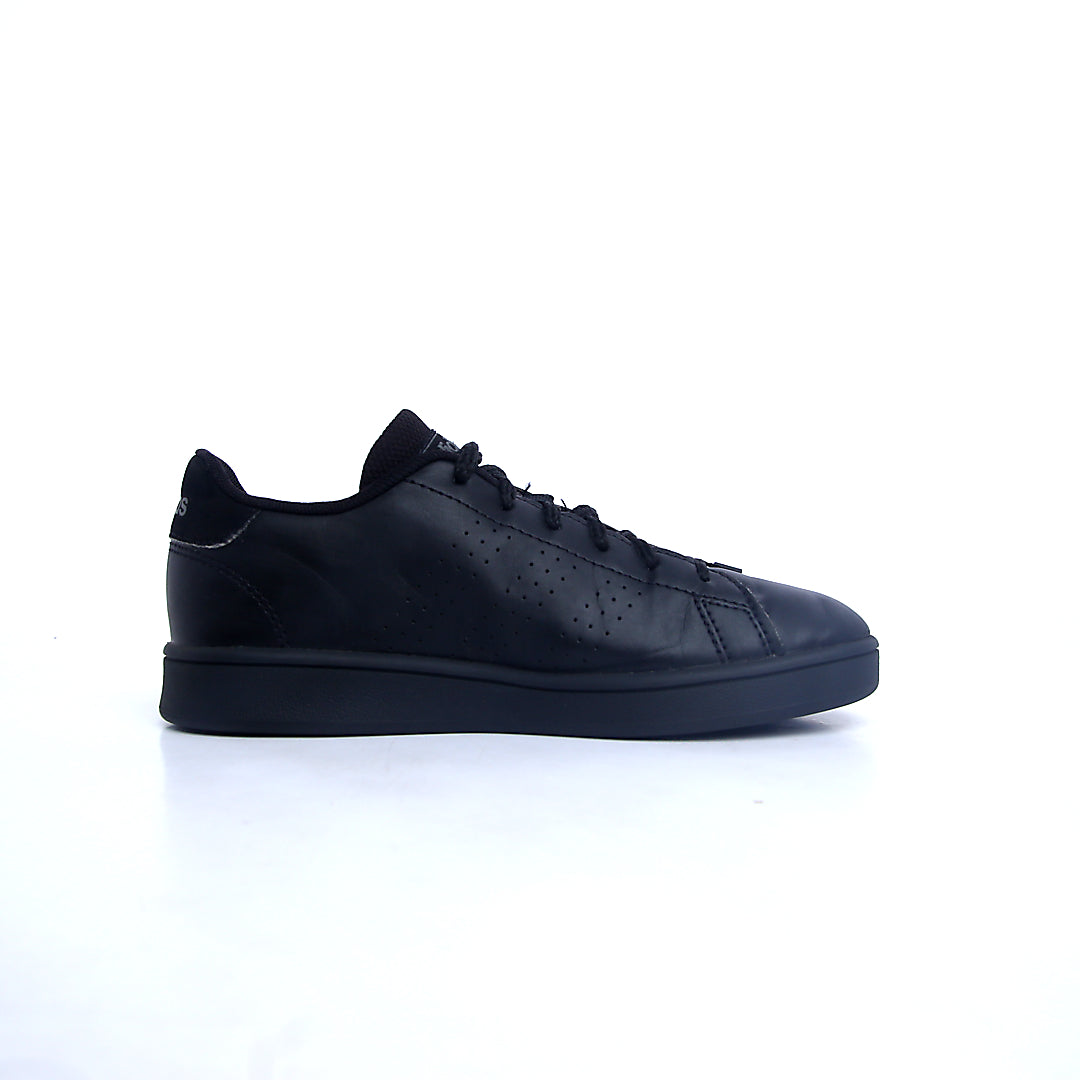 ADIDAS ADVANTAGE