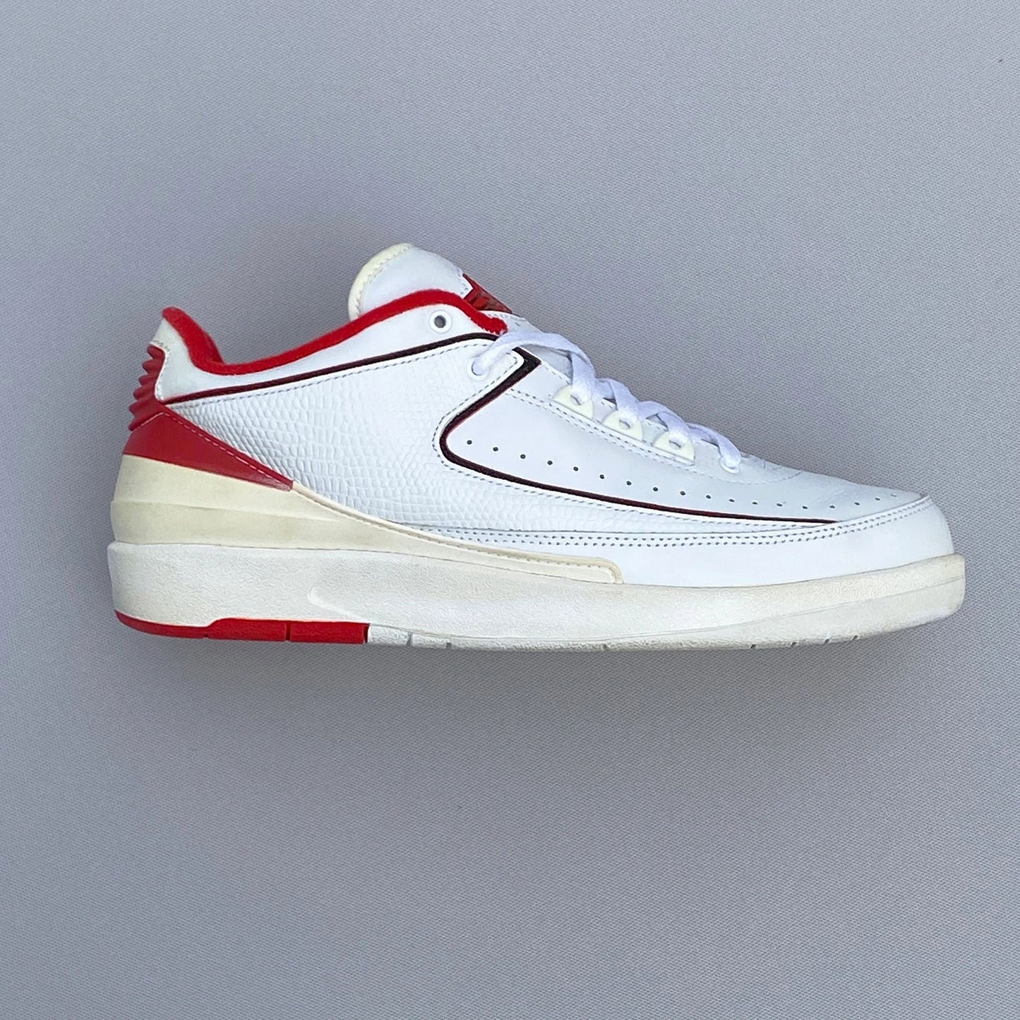 Nike Air Jordan 2 Low Retro 2004 Release Size 9