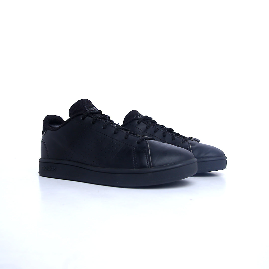 ADIDAS ADVANTAGE
