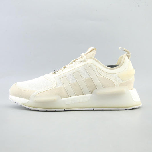 ADIDAS  NMD V3