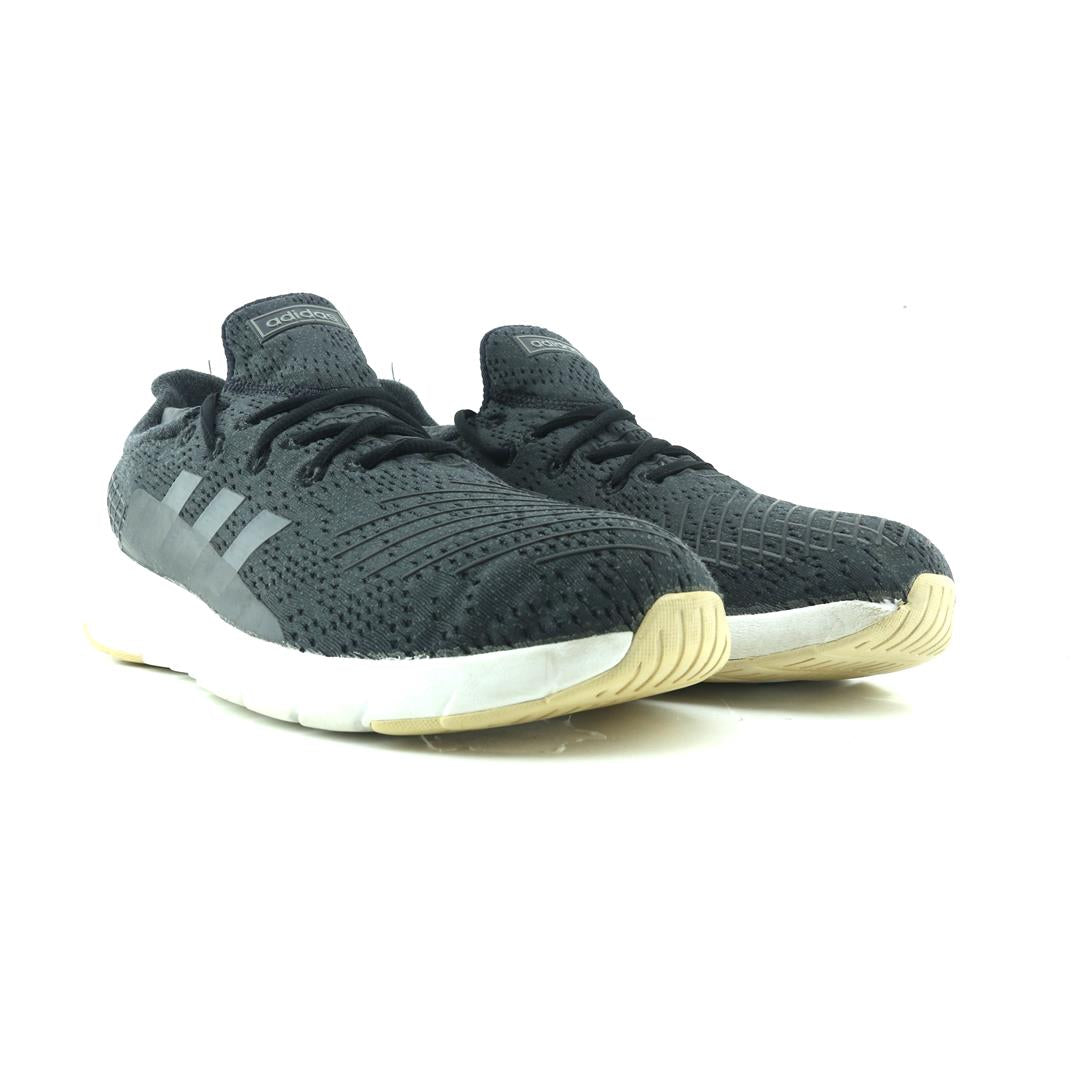 ADIDAS ASWEEGO