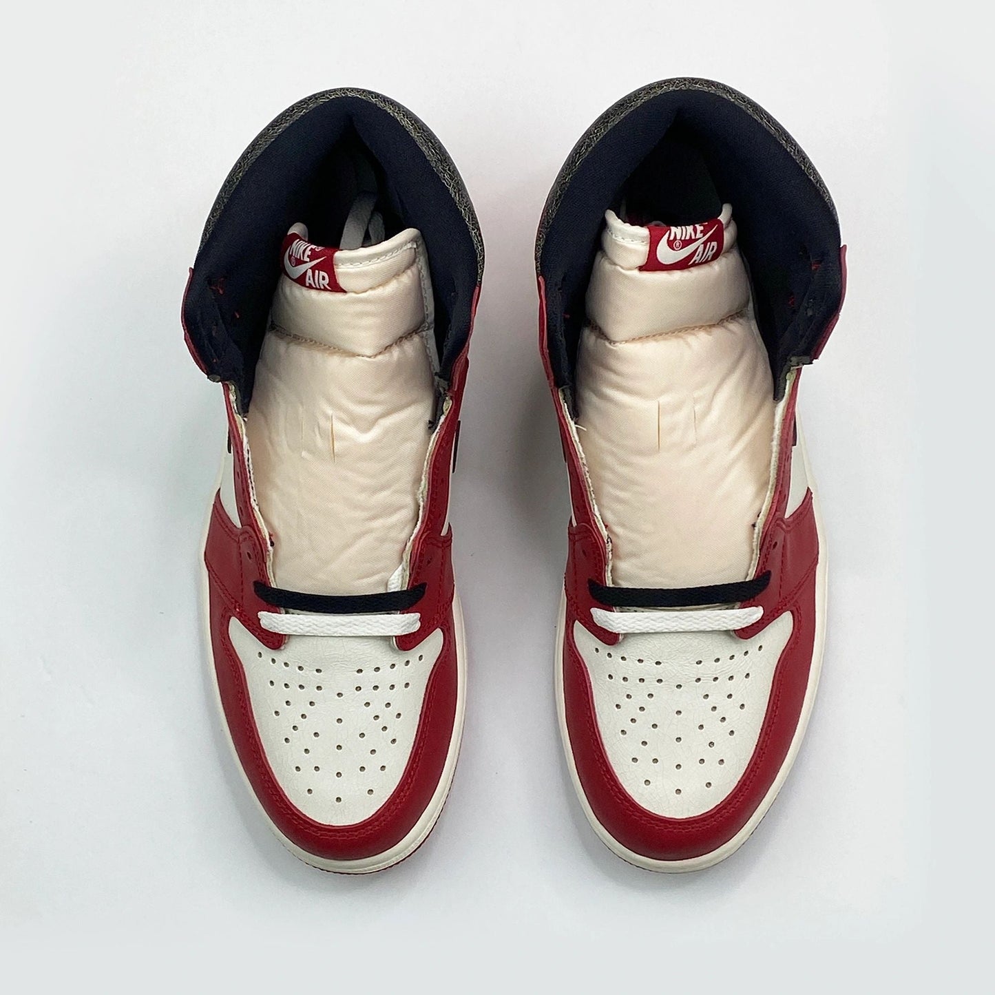 Nike Air Jordan 1 Chicago Lost & Found Size 10.5