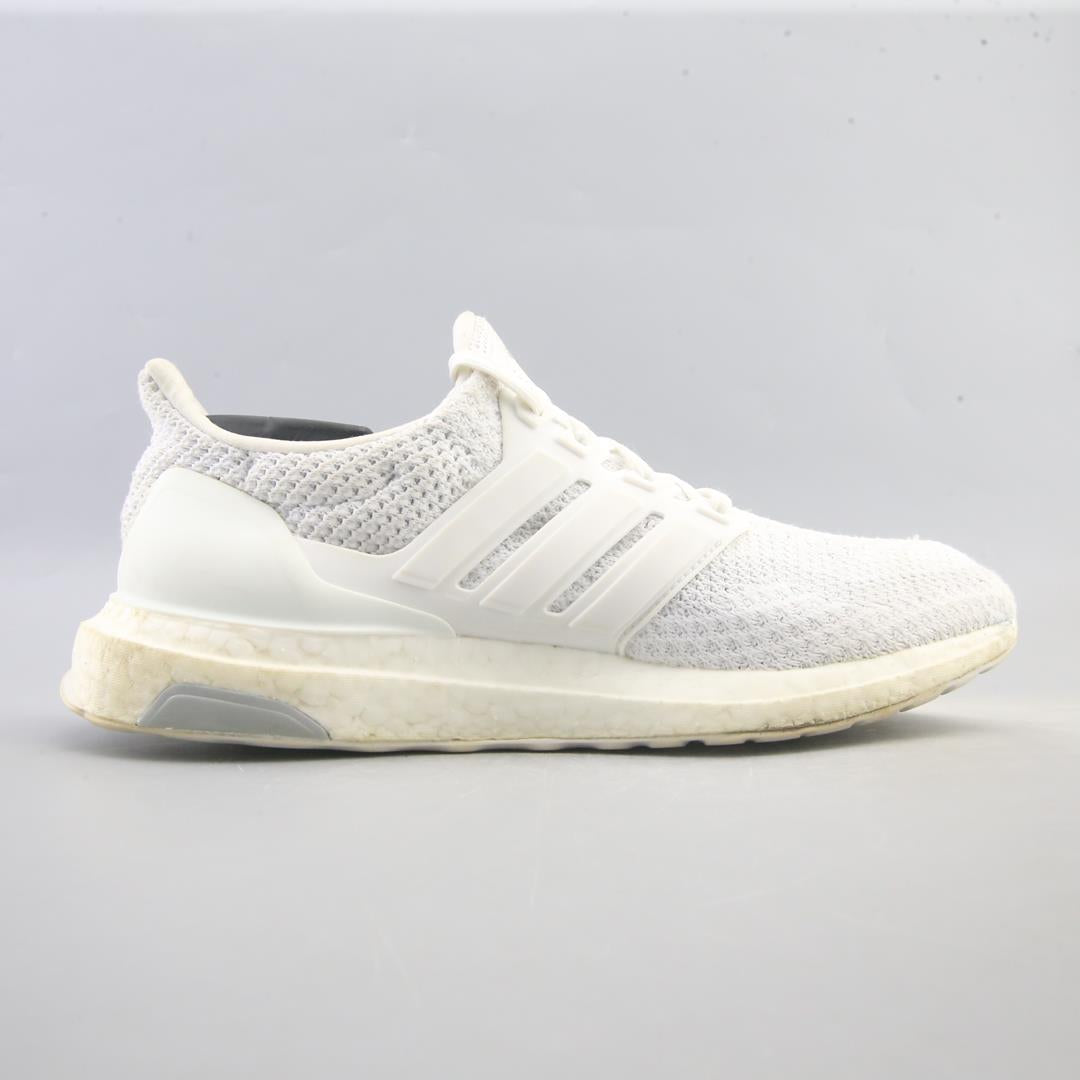 ADIDAS  ULTRA BOOST 2.0