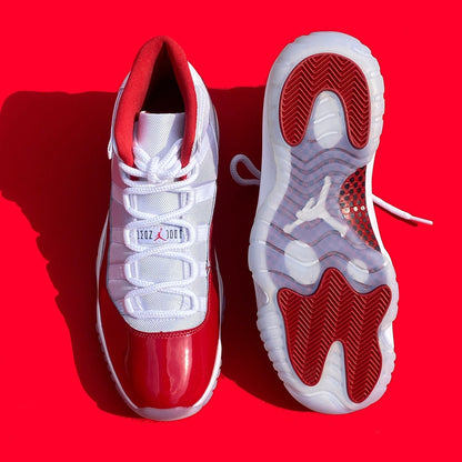 Nike Air Jordan 11 XI White Cherry New Size 10.5