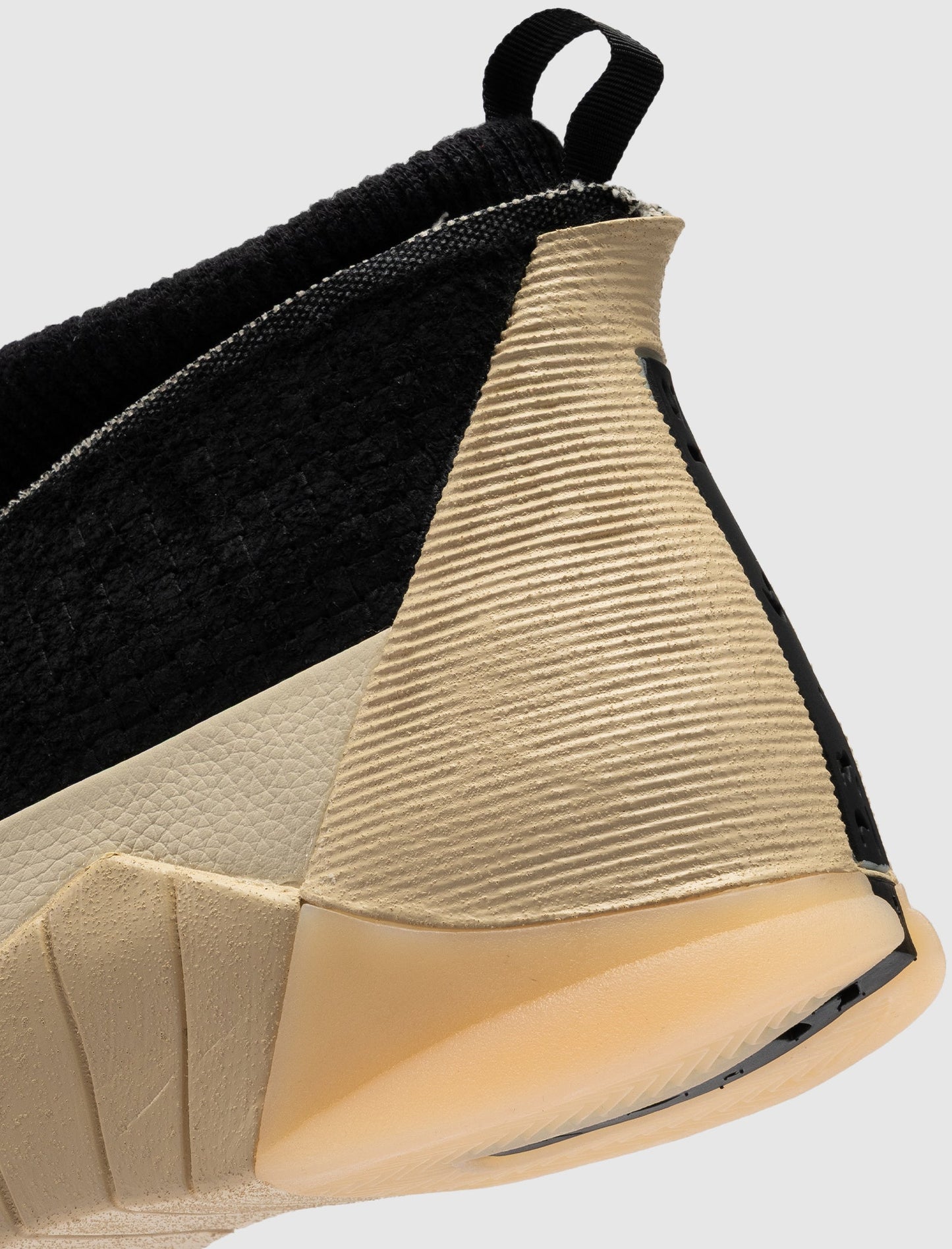 AIR JORDAN 15 "BLACK MUSLIN"