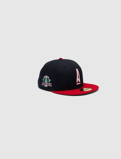 A MA MANIÉRE  5950 A LOGO HAT