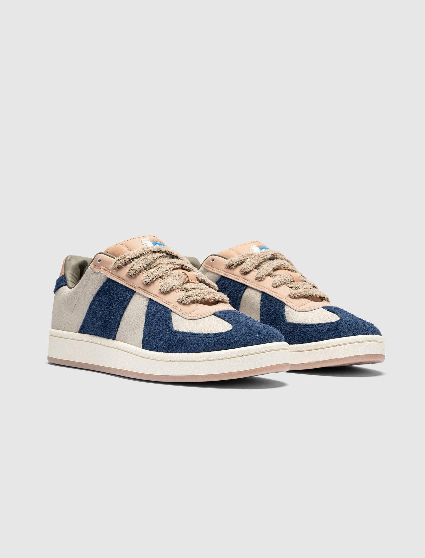 DO NOT DUPLICATE BW 00S  "CLAY/NAVY"