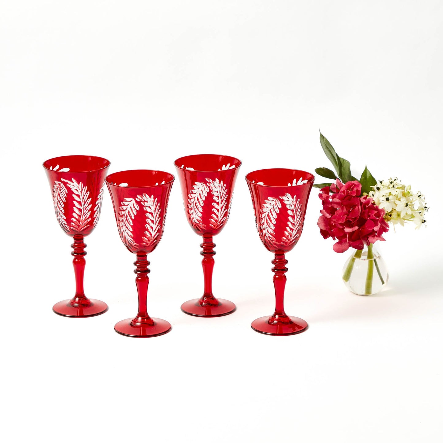 Brigitte Red Garland Engraved Glassware (Set of 8)