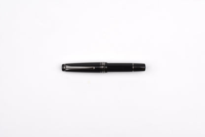 BUNGUBOX Original Fountain Pen - The Mini Witch