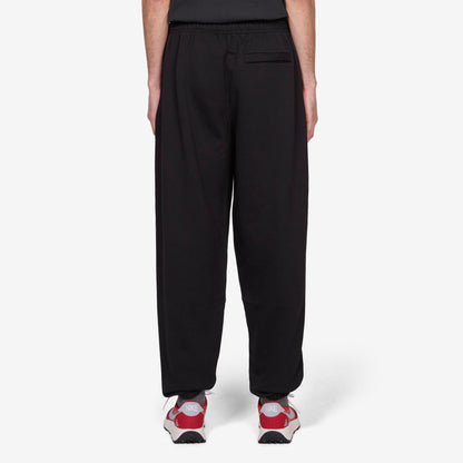 Solo Swoosh Cuffed Pants Total Black | Sail