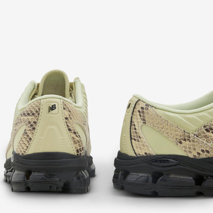 U18907P8 Morel | Black