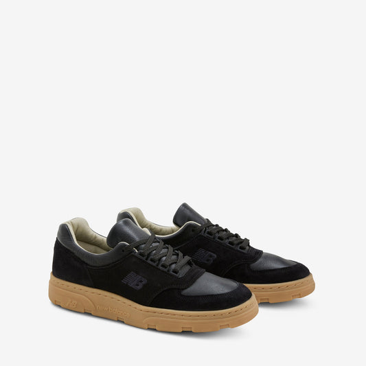 UADWKKB Black | Chipmunk | Gum