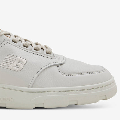 UADWLWO Vaporous Grey | Chipmunk