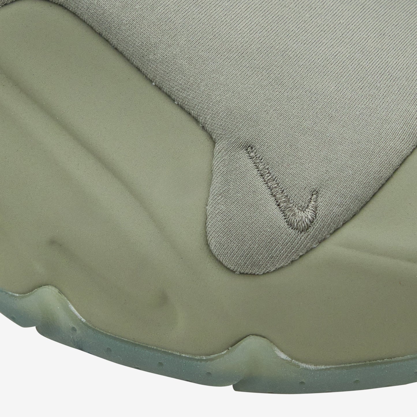 Clogposite Light Army | Platinum Violet