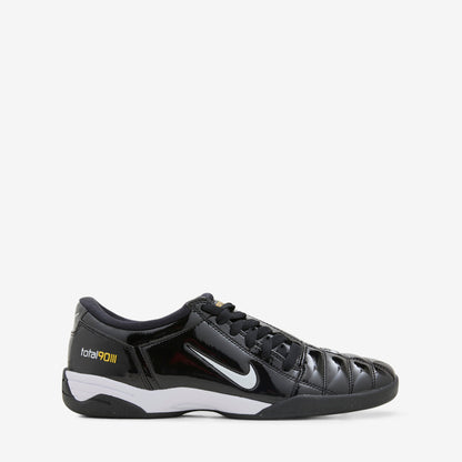 Total 90 SP Black | White | Metallic Silver