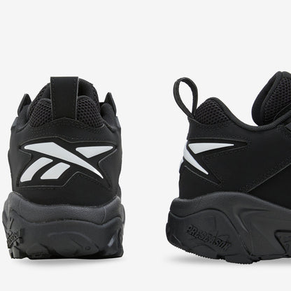 Brutus Low Black | Black | White