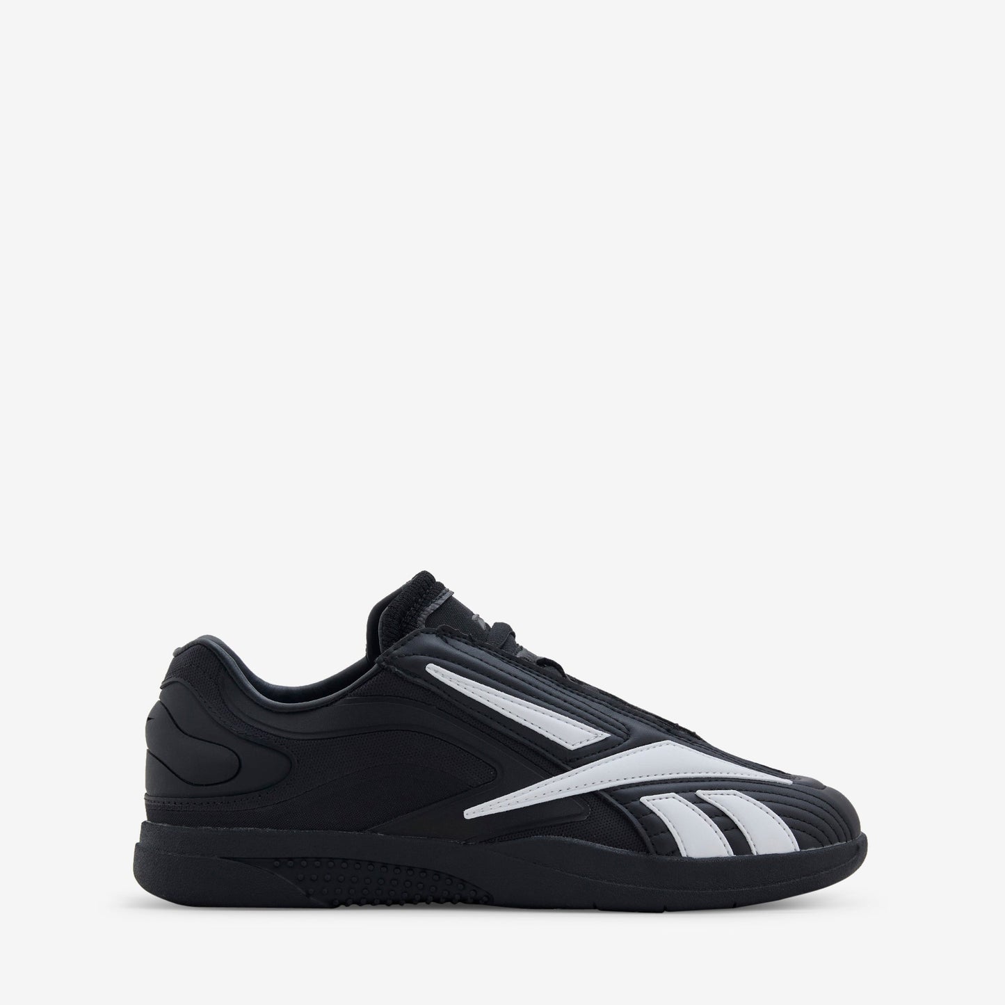 Hammer Pro LTD Black | White