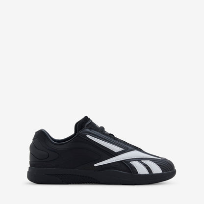 Hammer Pro LTD Black | White