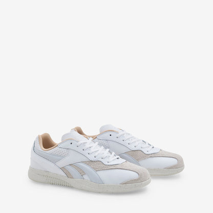 Hammer Street White | Chalk | Moon