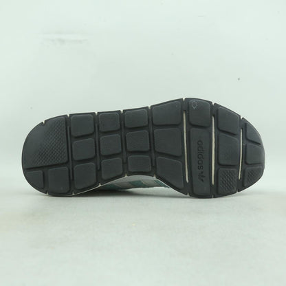 ADIDAS  SWIFT RUN RF