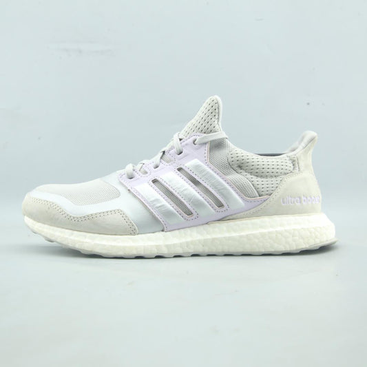 ADIDAS  ULTRA BOOST DNA
