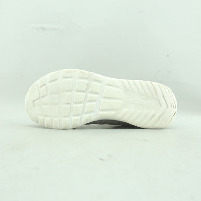 ADIDAS  CLOUDFOAM QT RACER
