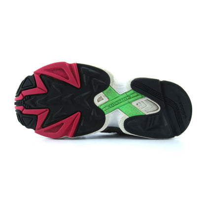 ADIDAS  YUNG-96