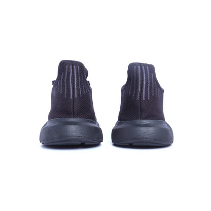 ADIDAS  SWIFT RUN