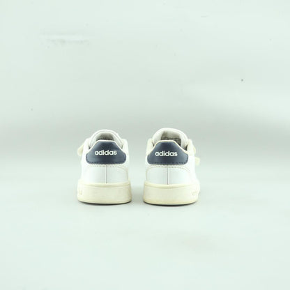 ADIDAS ADVANTAGE