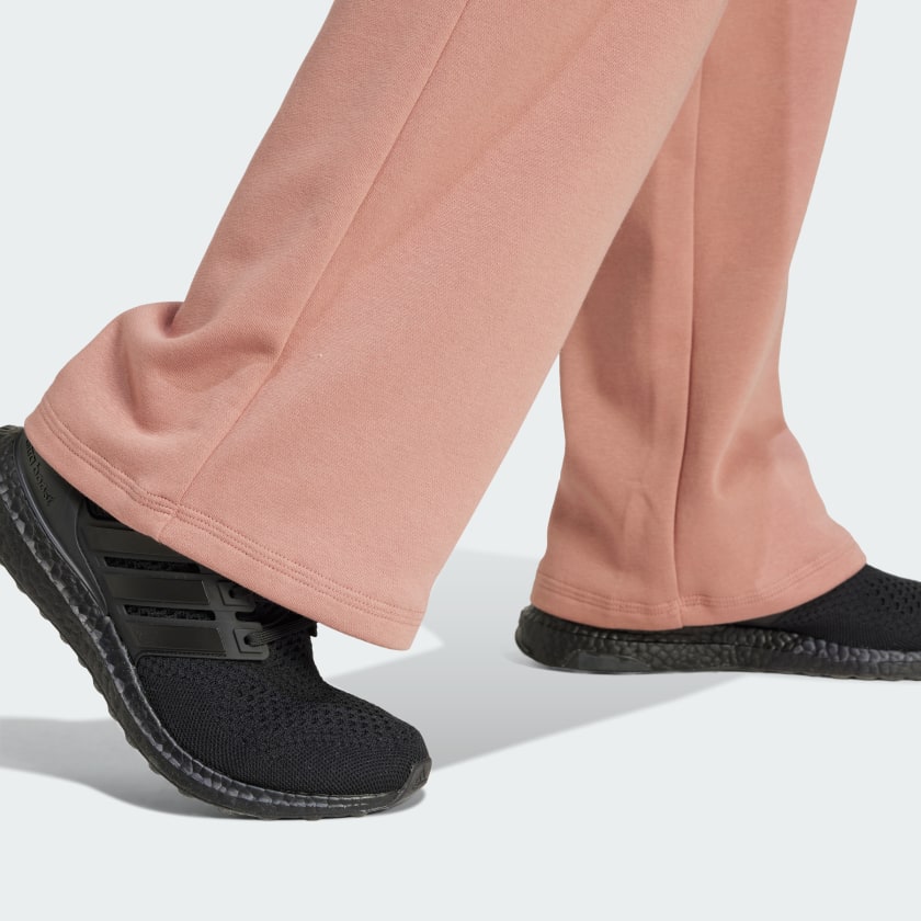 Women's adidas Essentials Small Logo Feel Cozy Open-Hem Pants