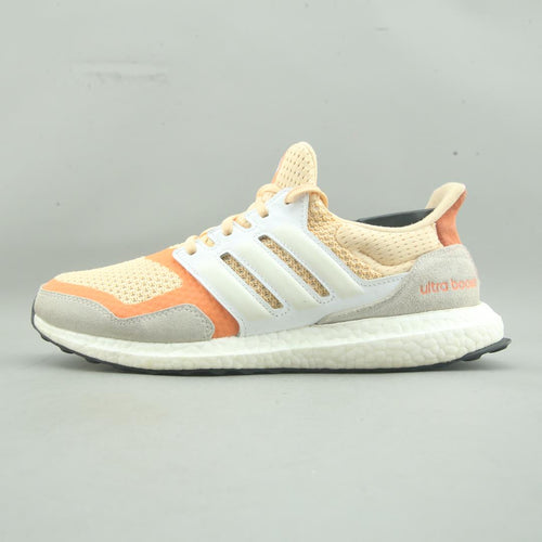 ADIDAS  ULTRA BOOST SL