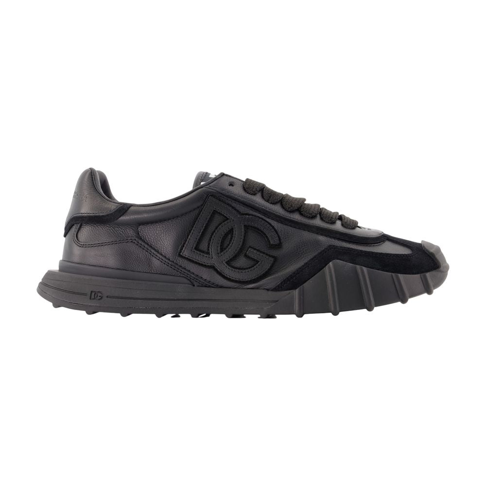 Dolce&Gabbana Logo-Embroidered Calfskin Sneaker — Black