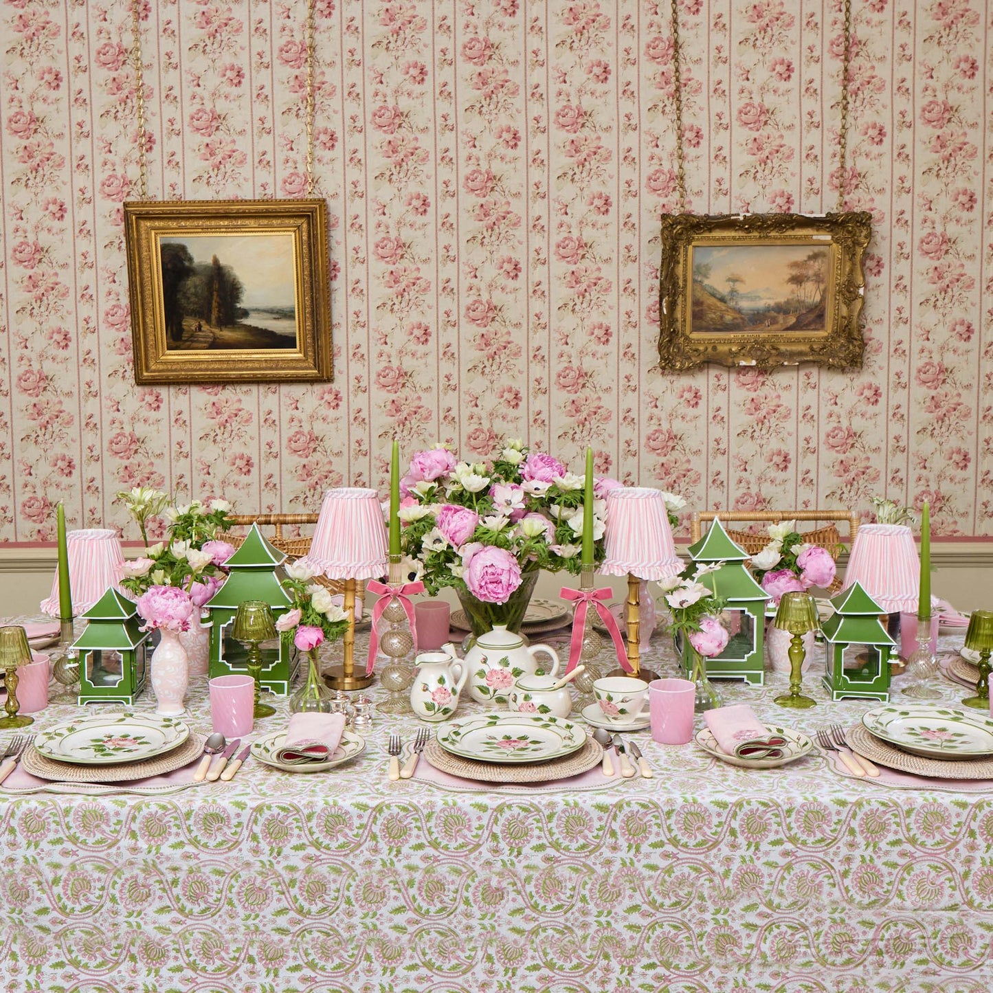 Pink Ribboned Camille Olive Candle Set